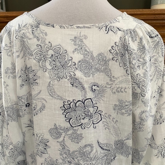 Malvin I Love Linen Embroidered Top Size: M - Picture 8 of 11